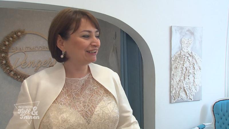 Yulya will es krachen lassen