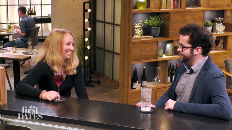 Julia achtet besonders auf Hände und Unterarme
