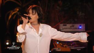 Stinkefinger & fetter Sound: In LOTTE steckt eine Rockröhre!