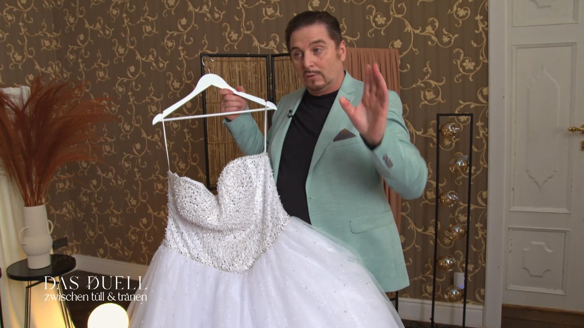 Jetzt will Uwe punkten - mit richtig Glitzer!