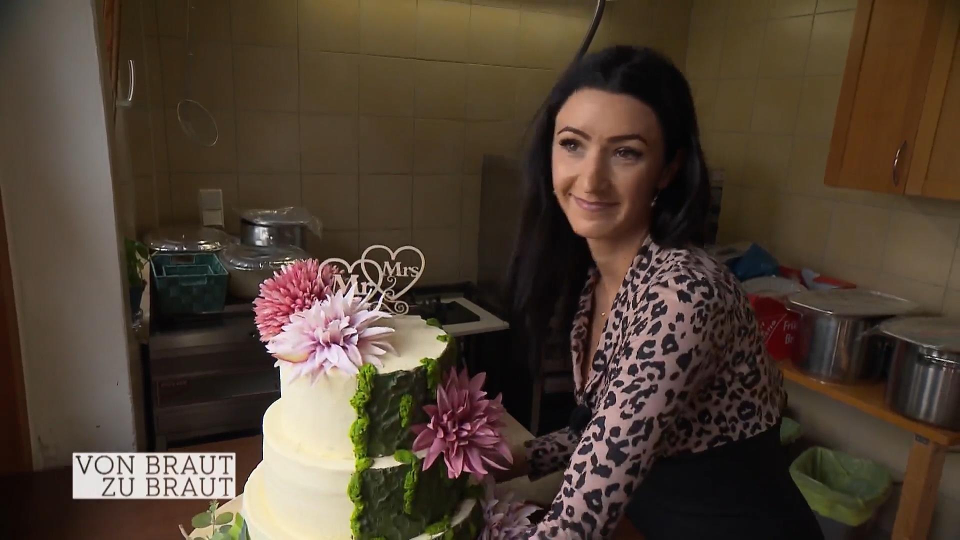 Das Thema Hochzeitstorte ist komplett schief gegangen!