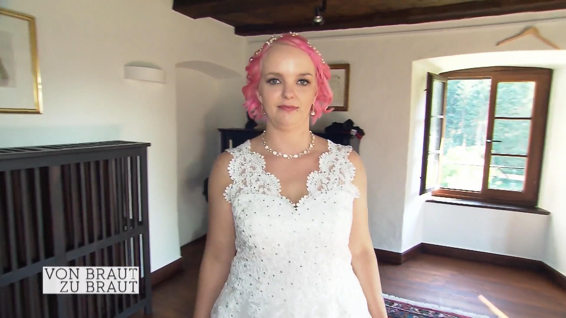 Nicoles Kleid ist für alle unerwartet