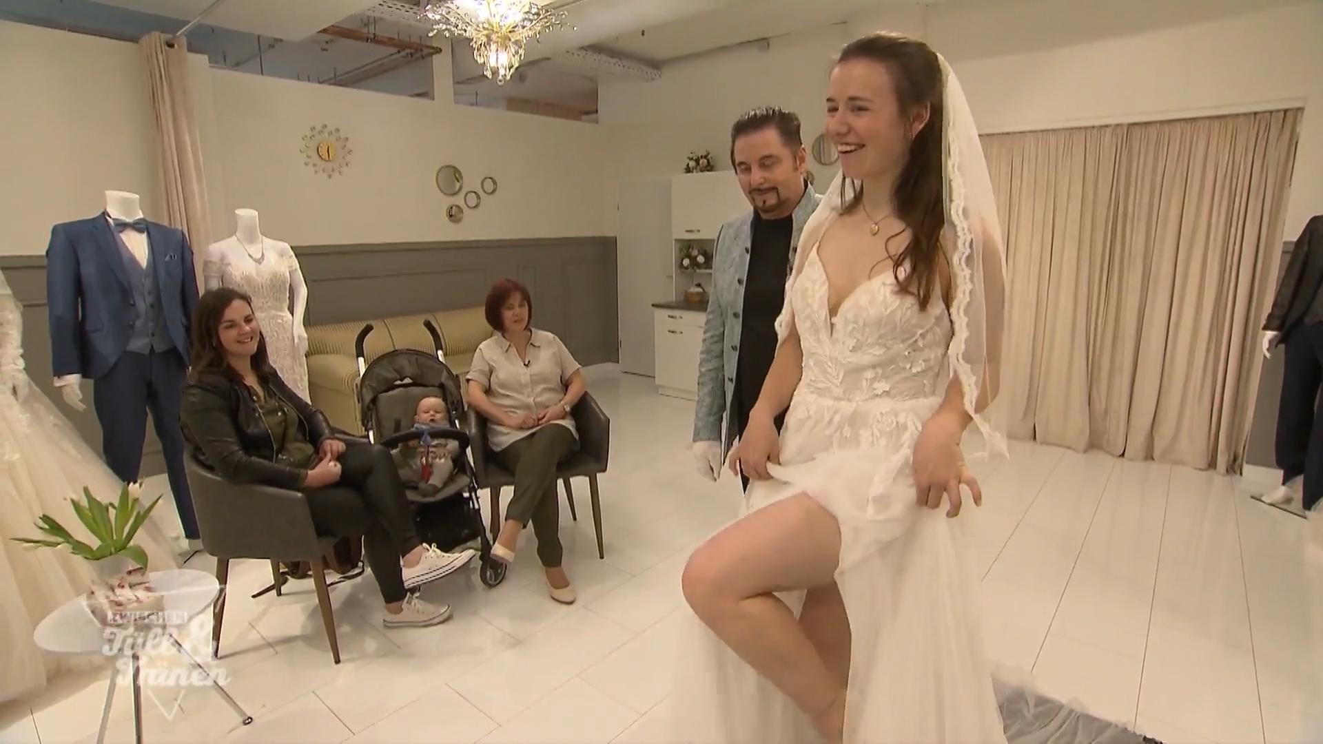 Der Schlitz hat es Vanessa angetan