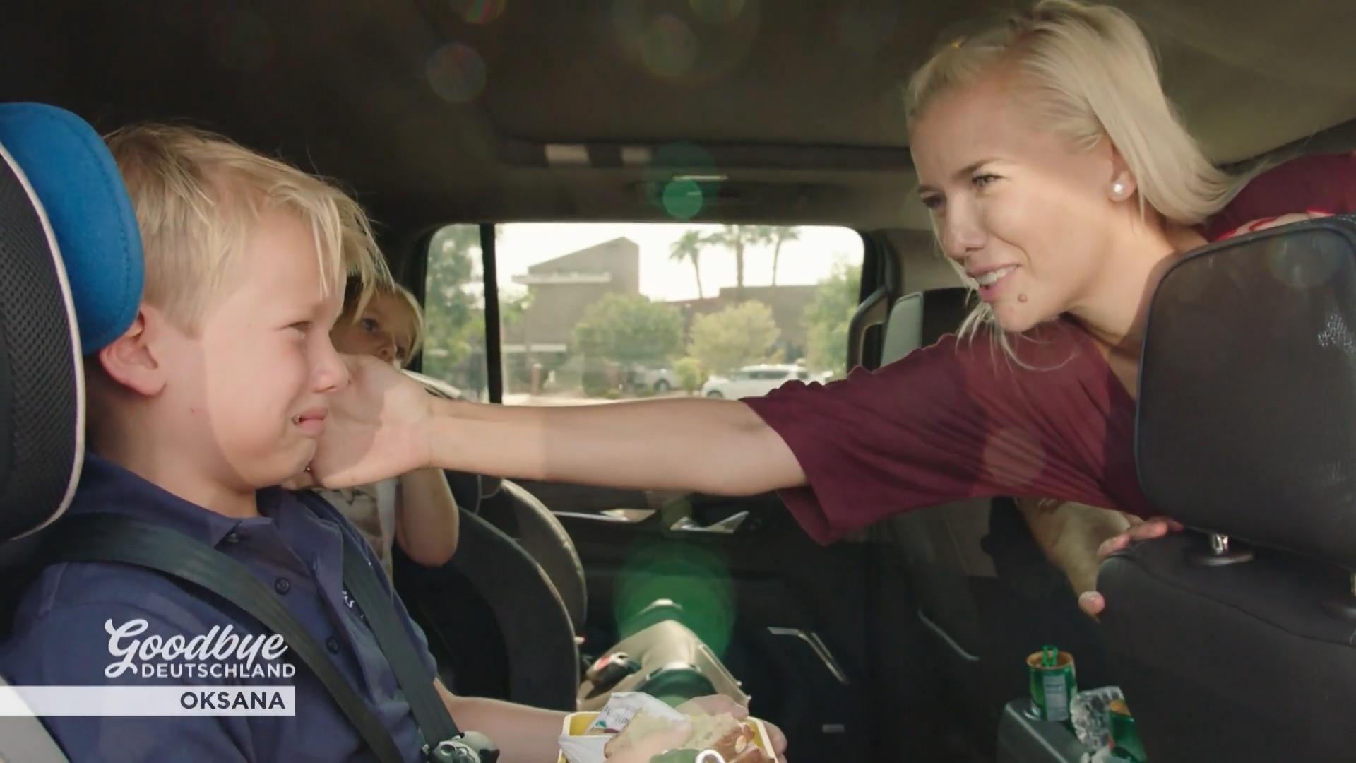 Tränenreicher erster Schultag für Milan