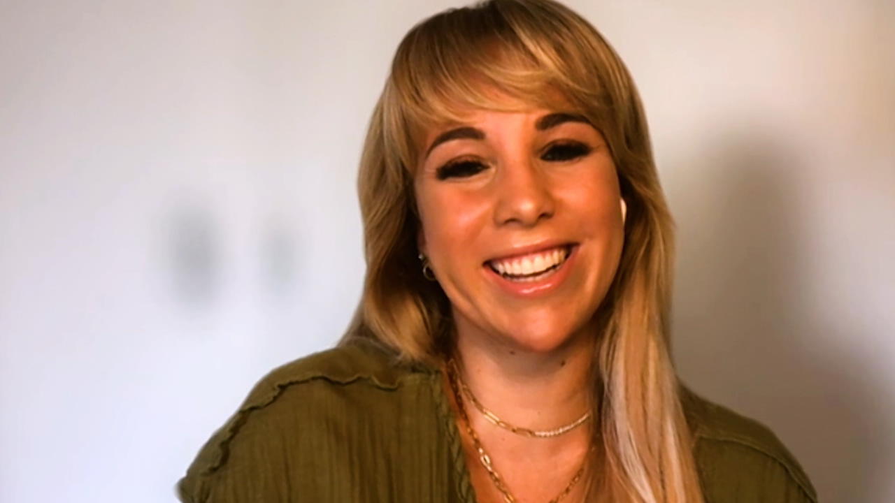 Annemarie Eilfeld über die bevorstehende Geburt & Babynamen