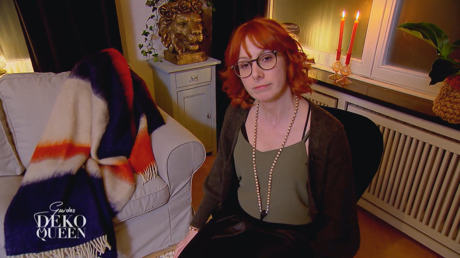 Kräuterhexe Denise präsentiert ihre neue Praxis