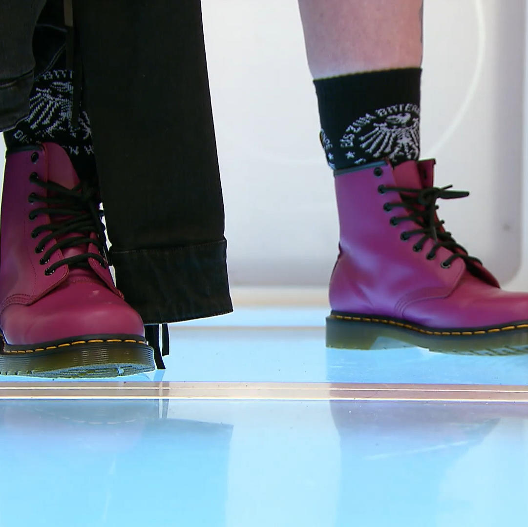 Die Socken stören die Kandidatinnen