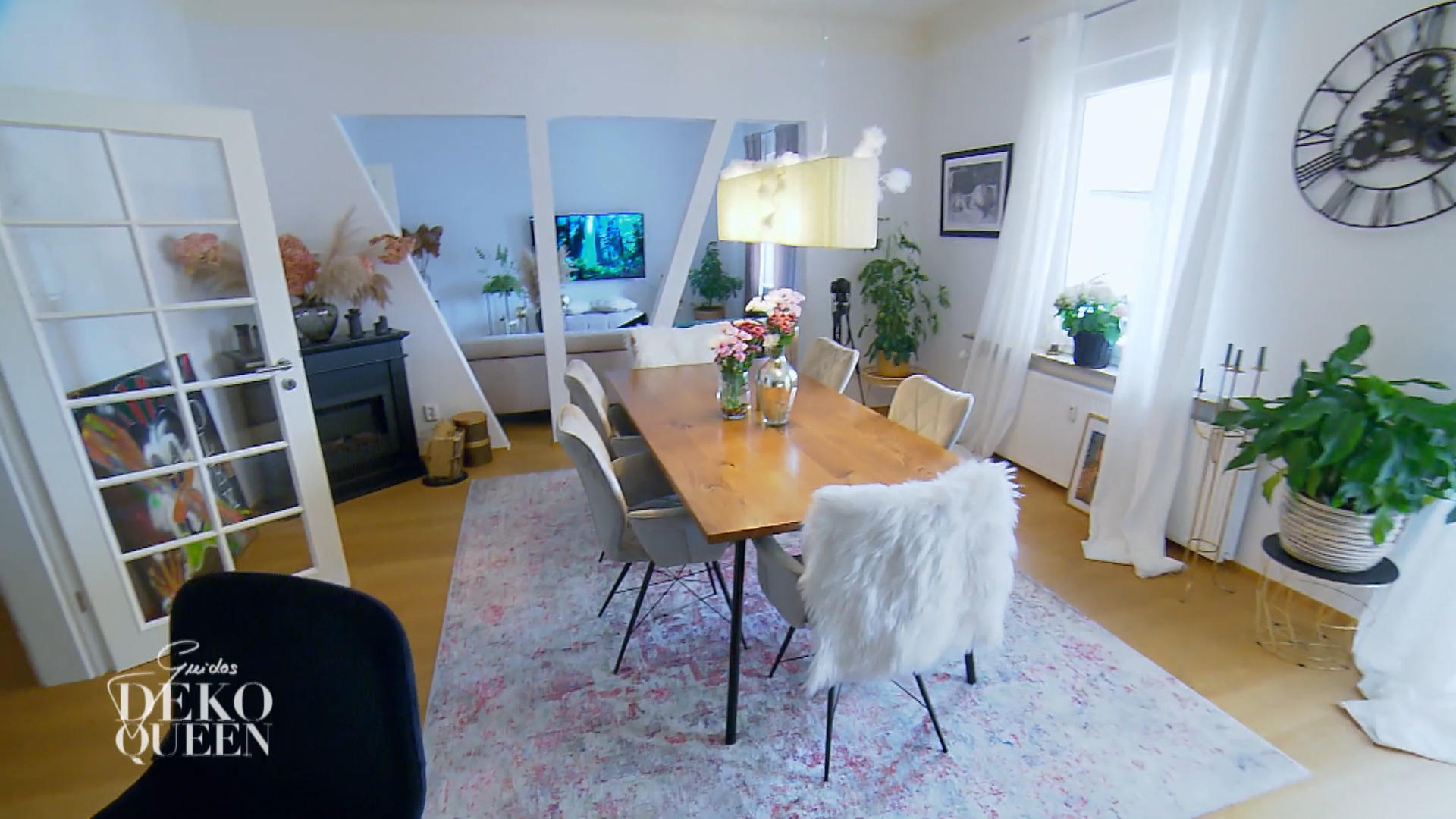 Lauras Schmuckstück in der Wohnung