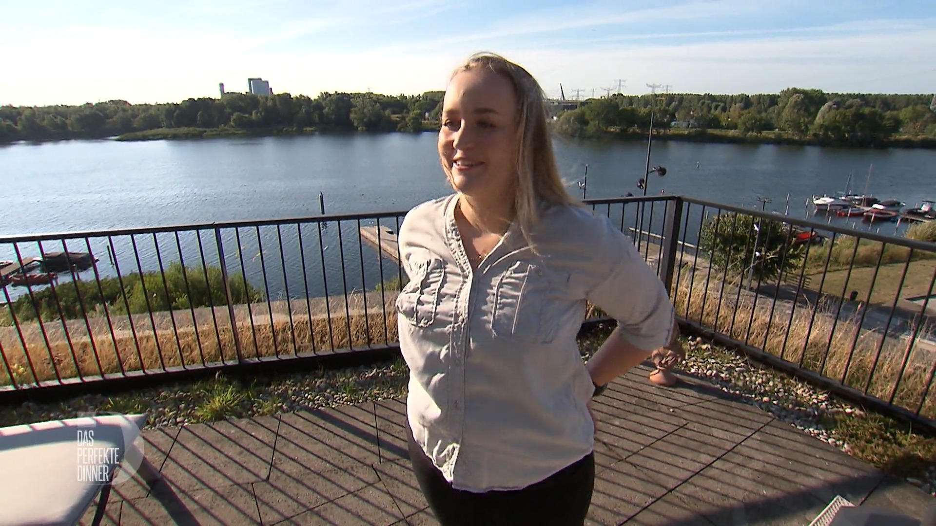 Lena hat viel Wasser um sich