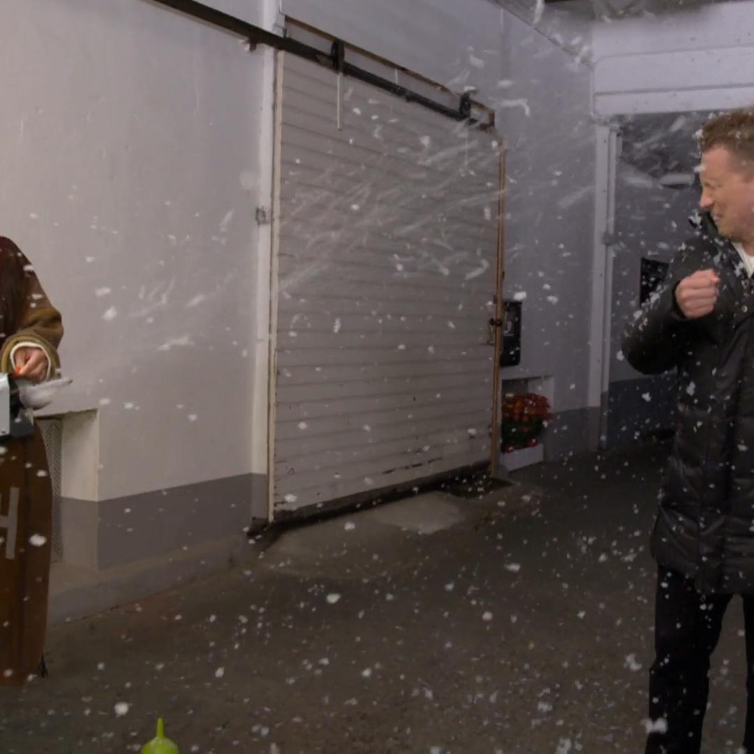 Schneeklatsche für Oliver Pocher