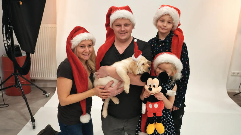 Das erste Familienfoto mit Emmy