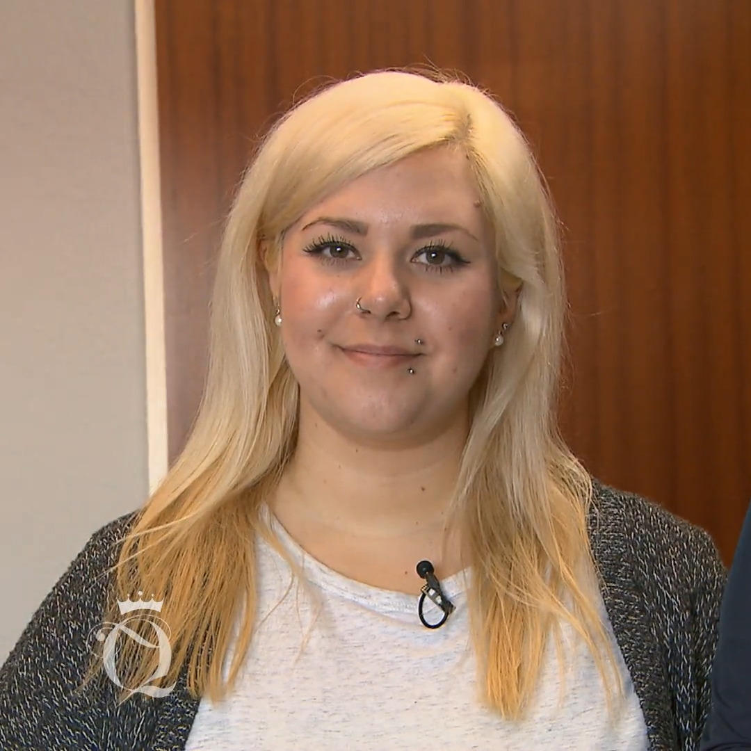 Nicole wird zeigen, wie man es richtig macht