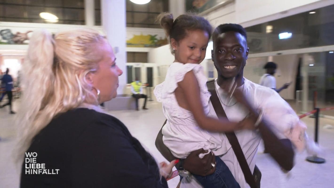 „Wo die Liebe hinfällt" Diana wagt den Neustart in Gambia mit einem