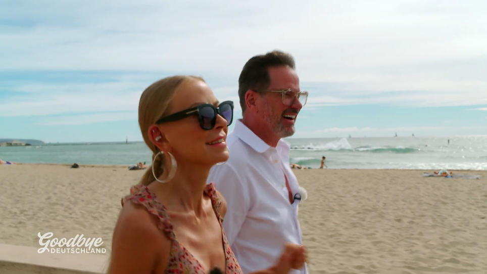 Jenny und Alex schwelgen in Erinnerungen