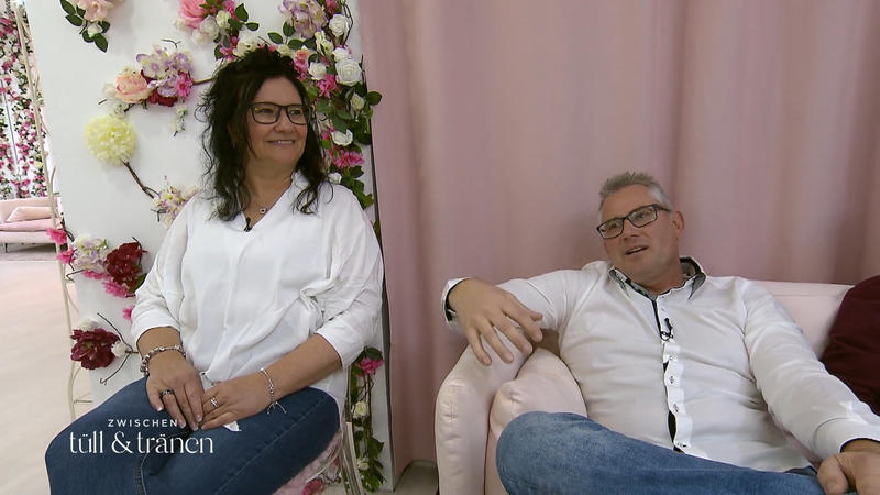 Zum zweiten Mal in Anna Wolfs Brautladen