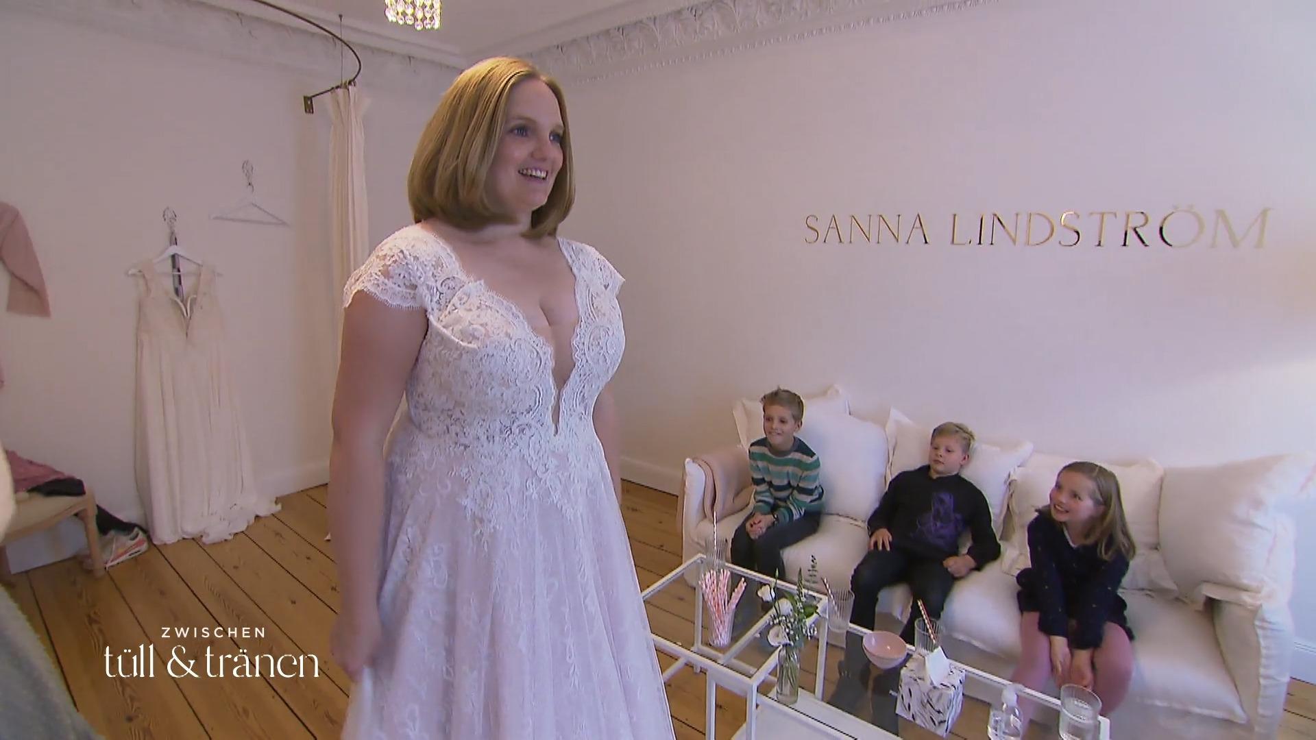 Sie suchen Mamas Traumkleid!