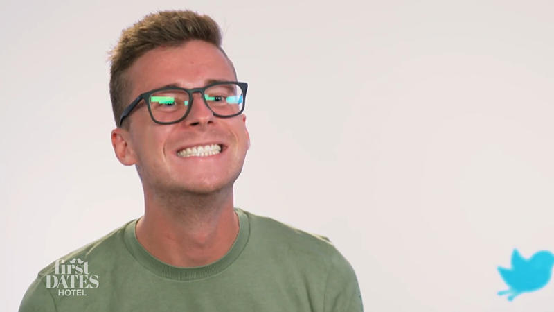 Philipp hat sich extra die Zähne gebleacht