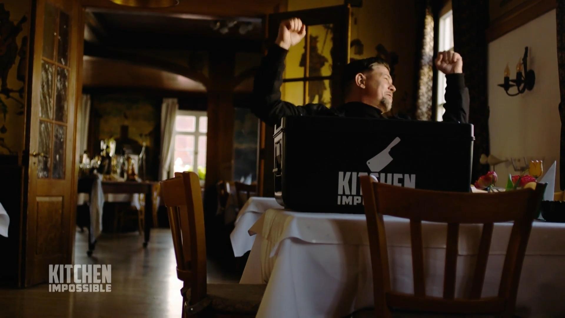 So sehr freut sich Tim Mälzer über seine Box