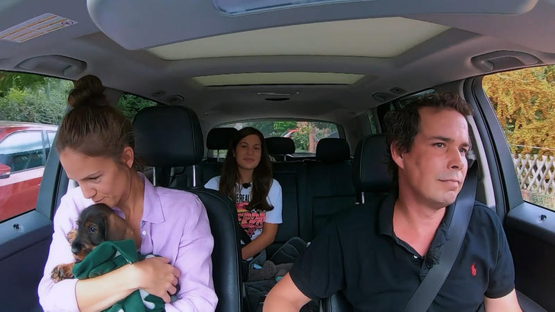 Eine Großfamilie und Dackel Betty