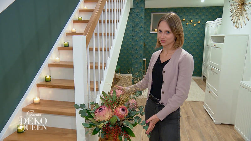 Roxana präsentiert ihr Luxus-Treppenhaus