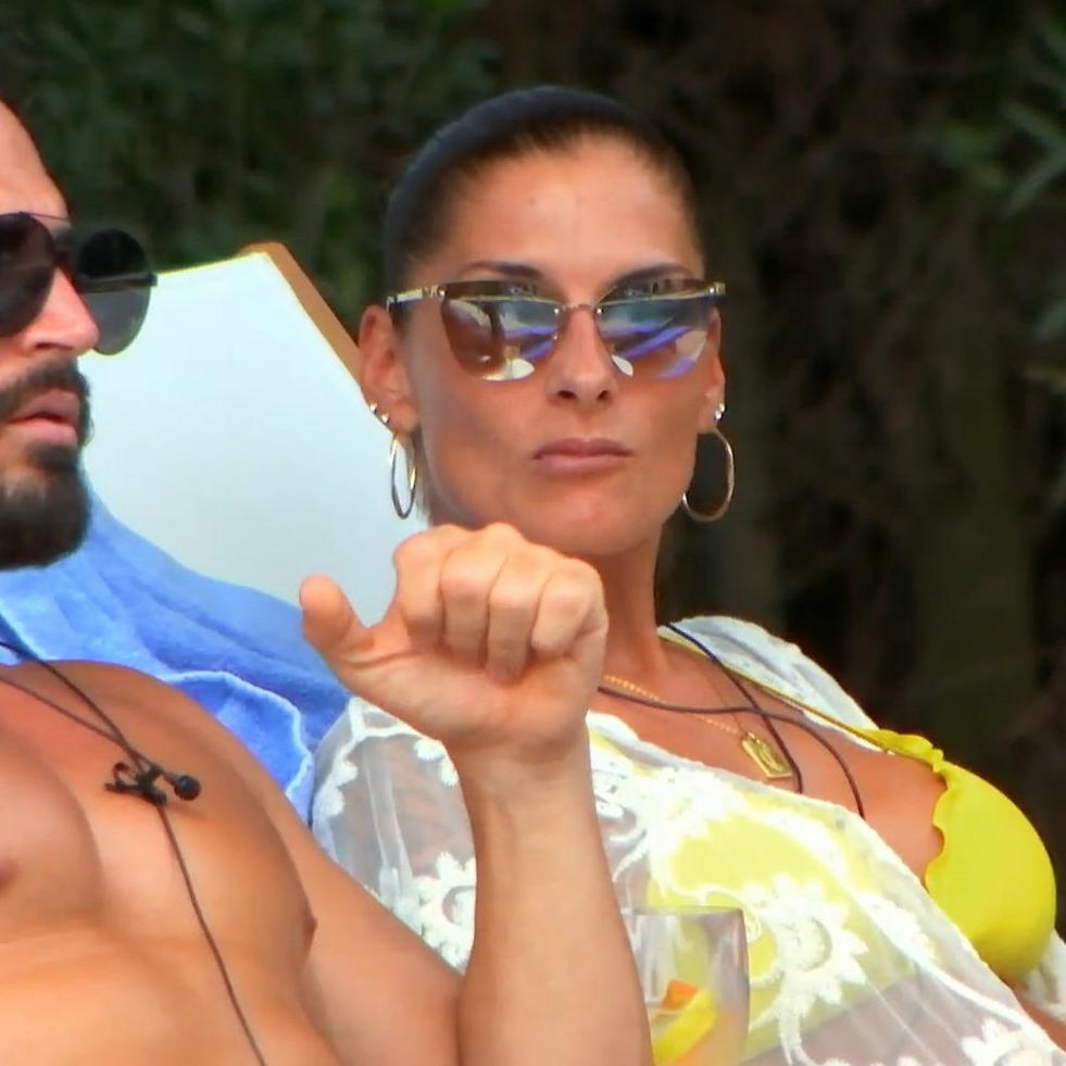 Bei Teresa wird Mucki-Macho Salvatore plötzlich ganz weich