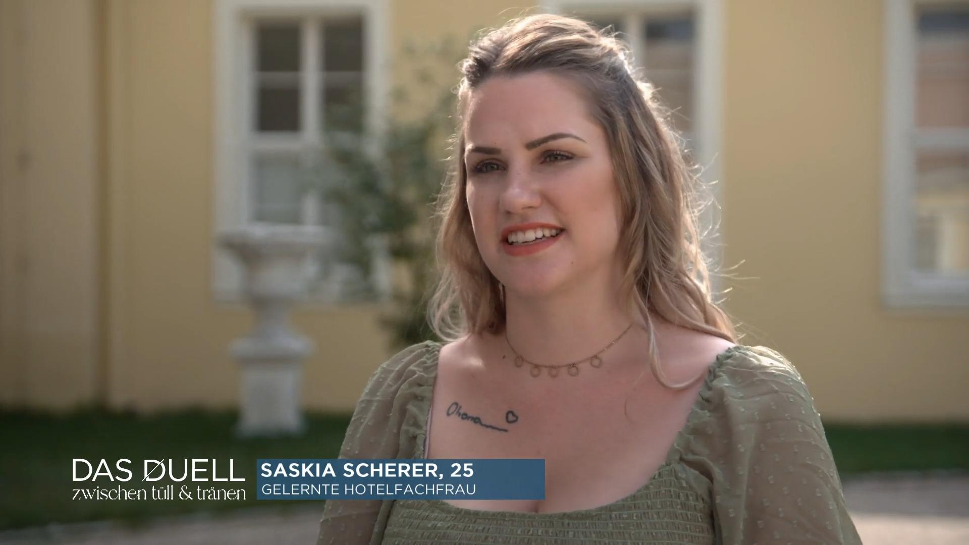 Wer findet das perfekte Kleid?