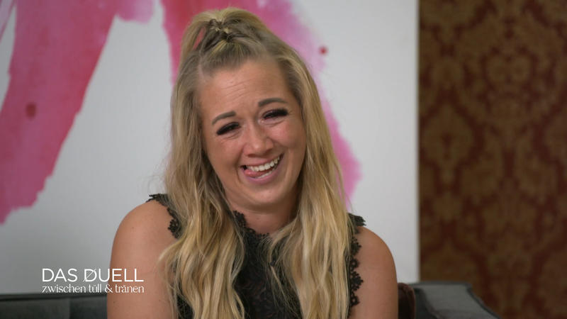 Berenice möchte ihr Kleid jedes Jahr tragen