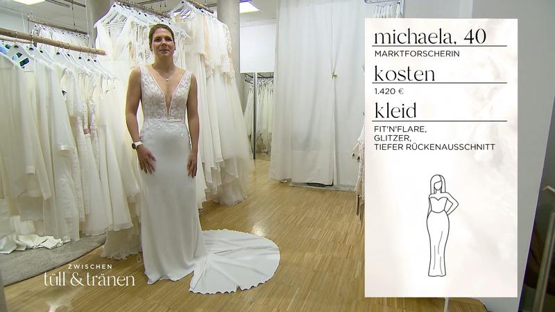 Traumkleid mit tiefem Ausschnitt gefunden