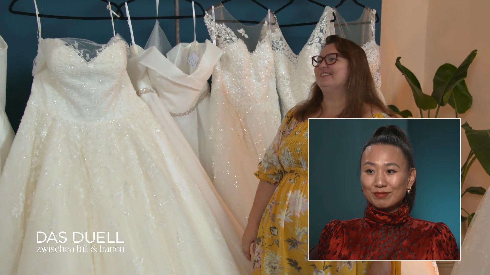 Die Braut wählt das pompöseste Kleid