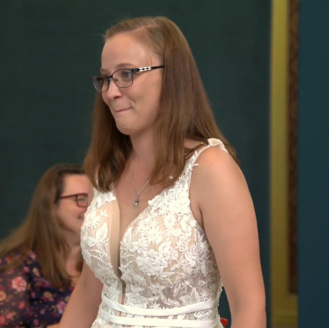 Das erste Kleid und die Tränen fließen