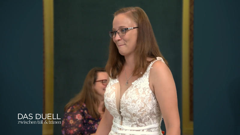 Das erste Kleid und die Tränen fließen