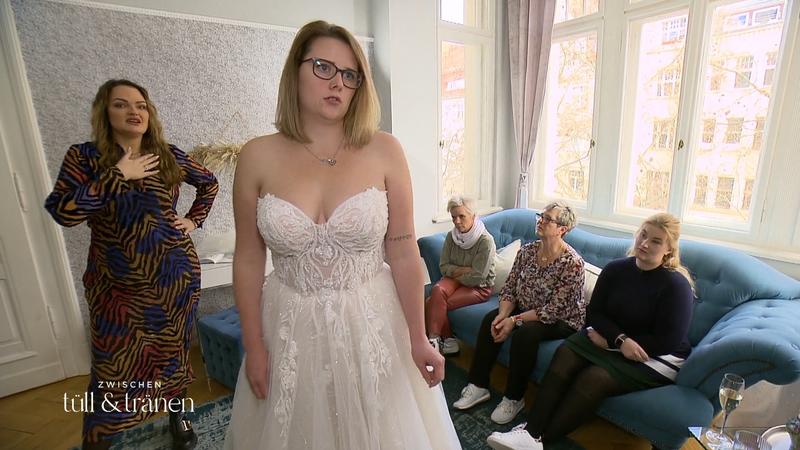 Sophie wirft ihre Vorstellungen über den Haufen