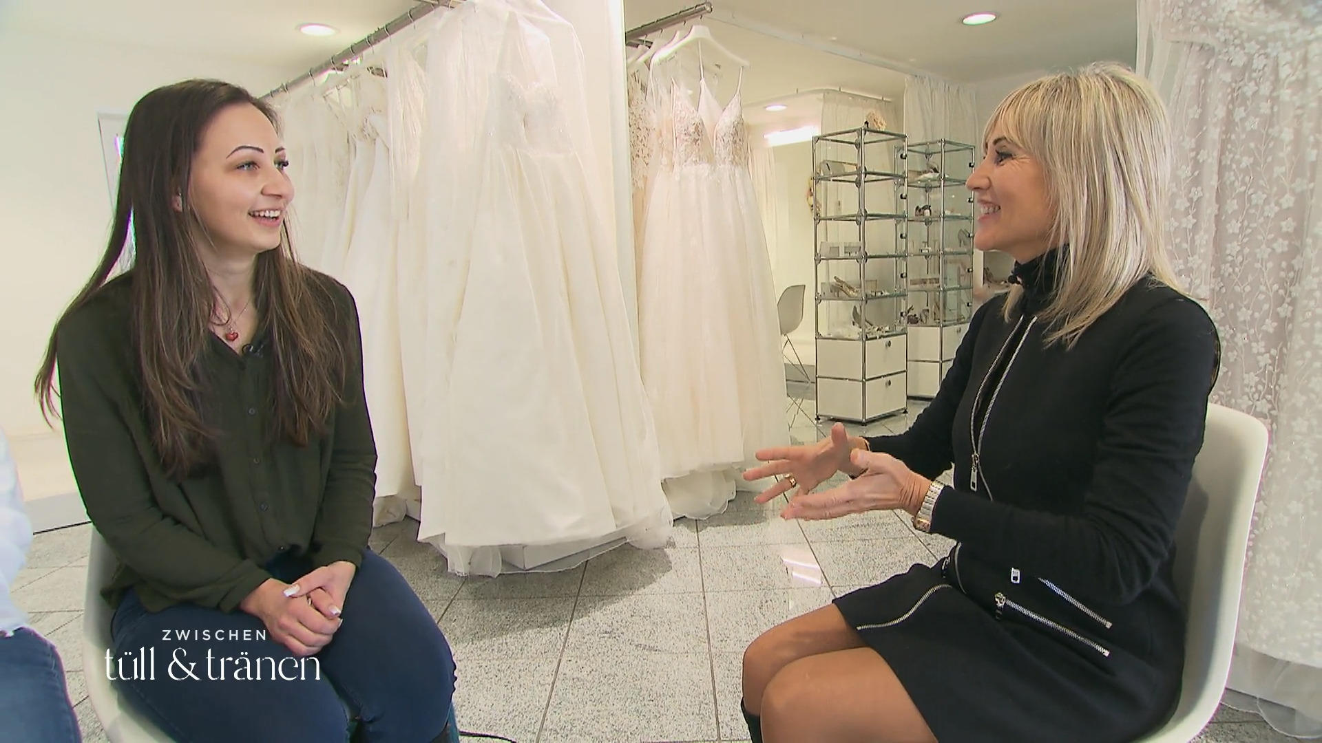 Von Kleidern muss Fanny erstmal überzeugt werden