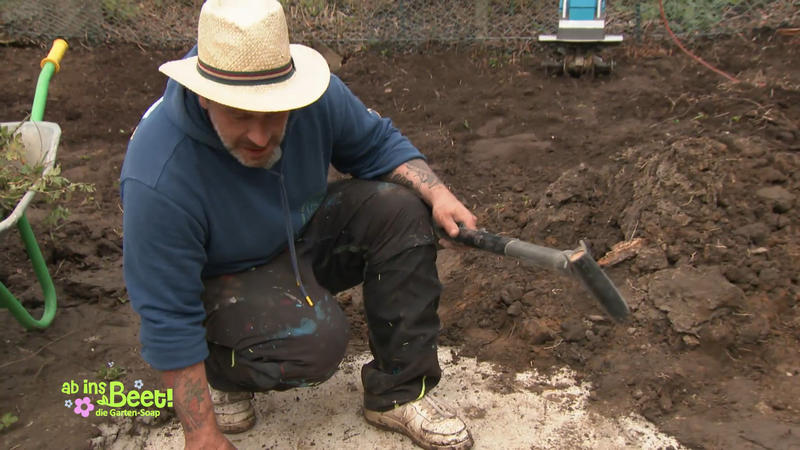 Den Beton soll Tobias selber umspachteln