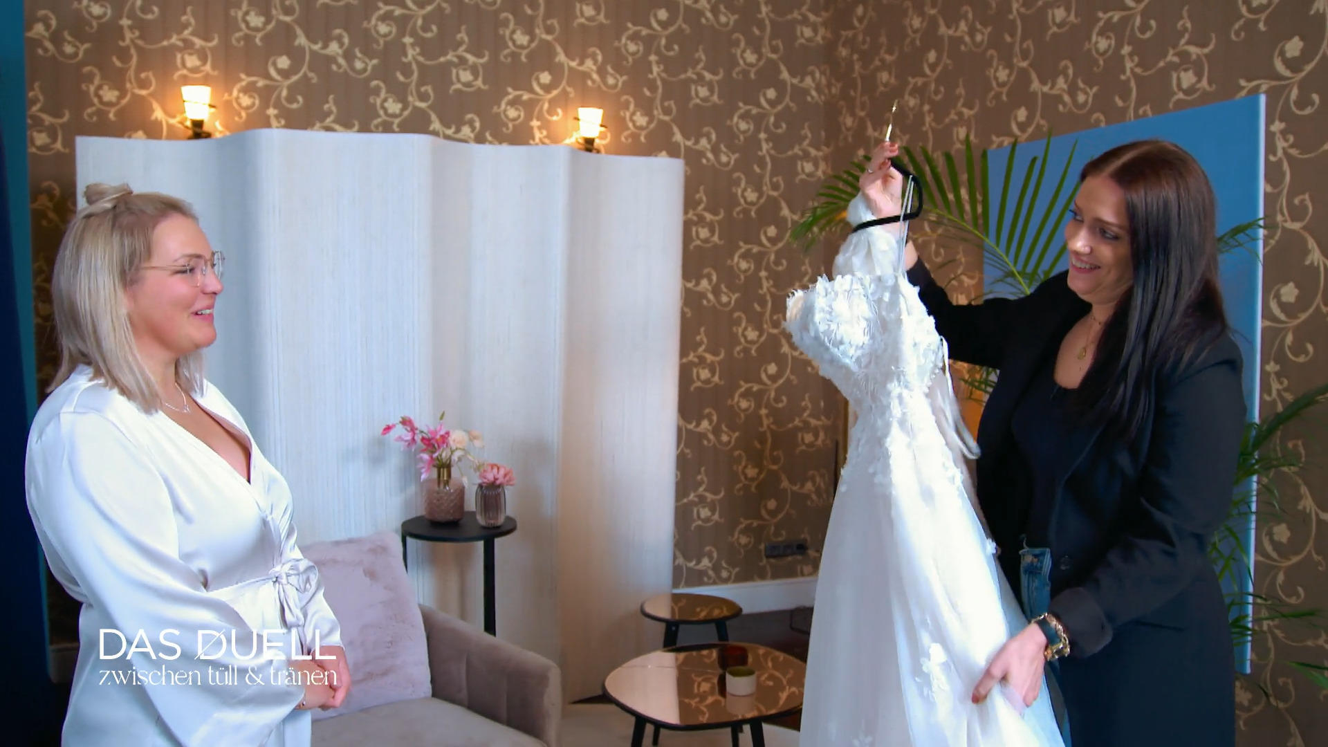 Elaine setzt die Risikokarte