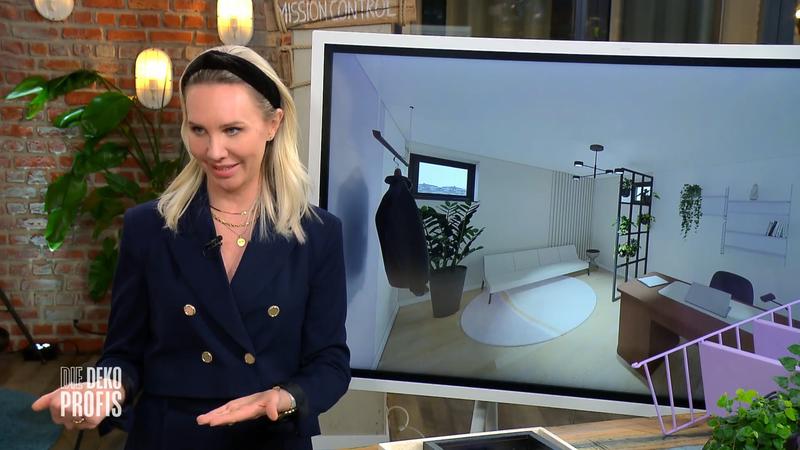 Christin sieht Isas Büro im Loft-Stil