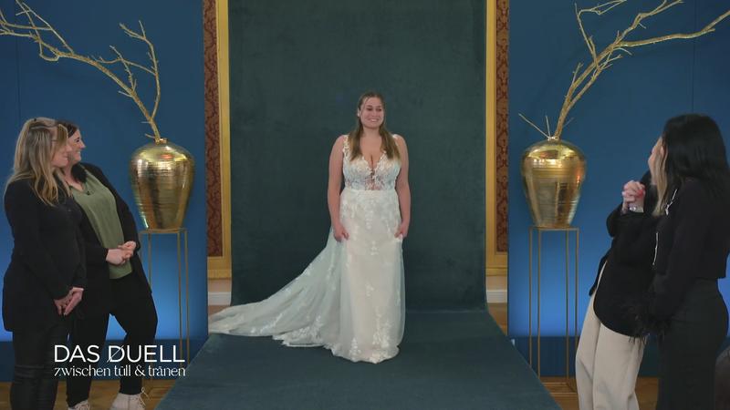 Victoria hat IHR Kleid gefunden