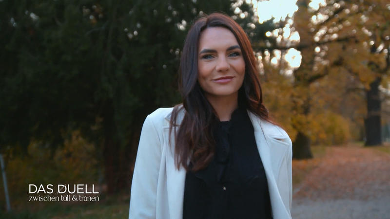 Julia ist Model mit viel Brautkleid-Erfahrung