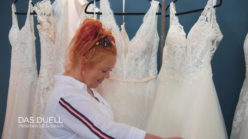 Verena sucht nach klassischer Spießigkeit