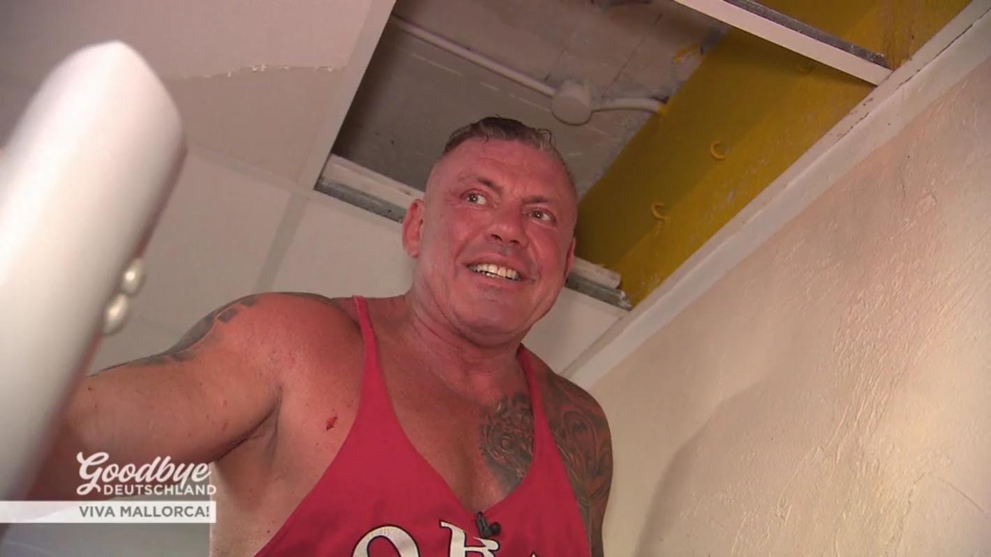 Goodbye Deutschland! Säuft den Robens die Muckibude ab?