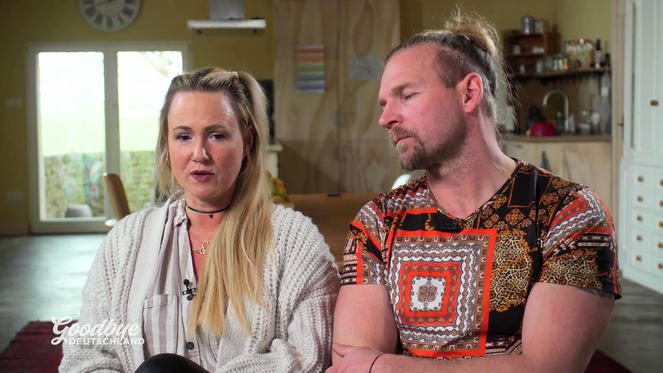 Sonne in Spanien? Monty bleibt lieber Feuerwehrmann!