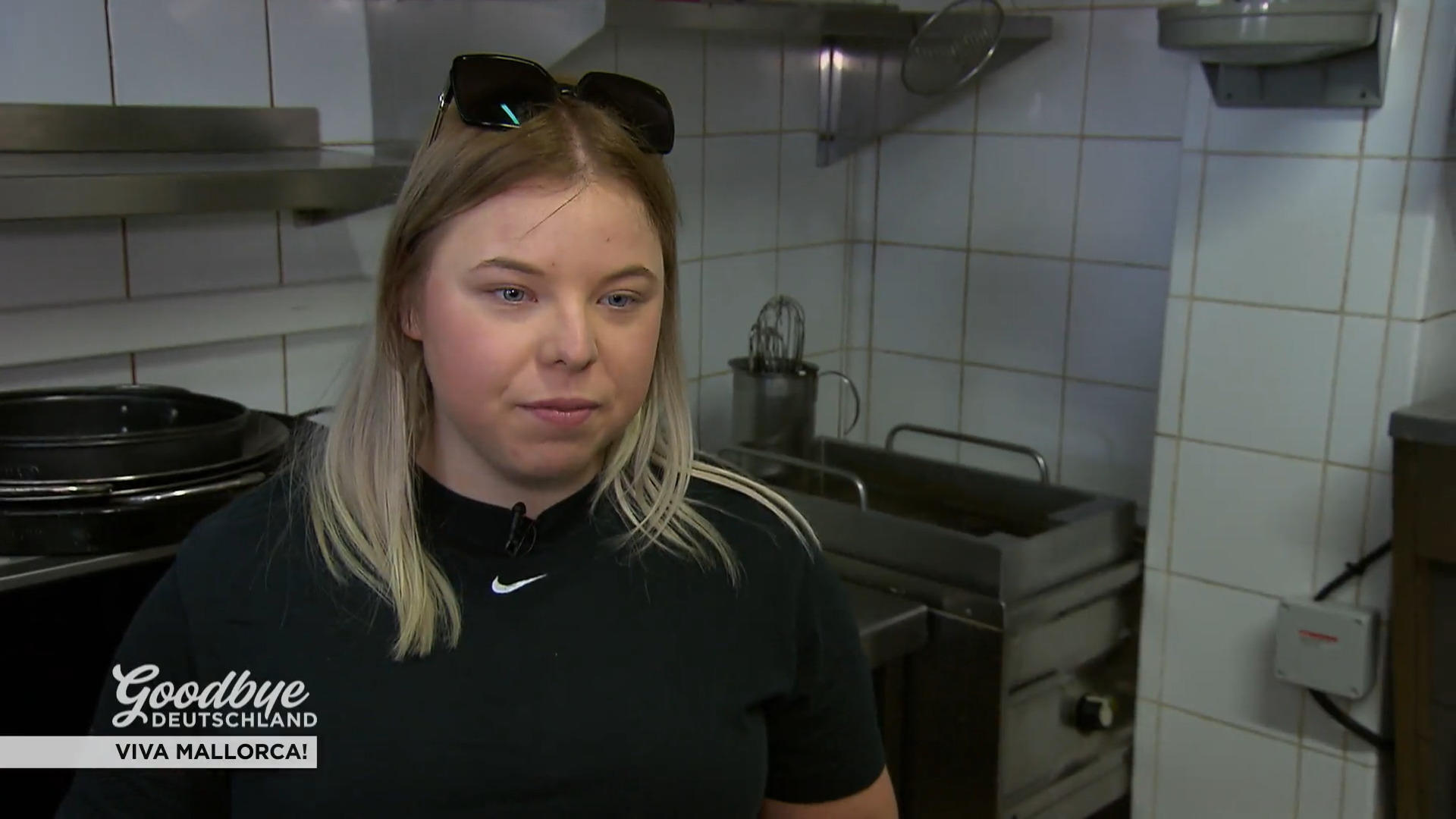 Heuter lernt Sina den neuen Chefkoch kennen