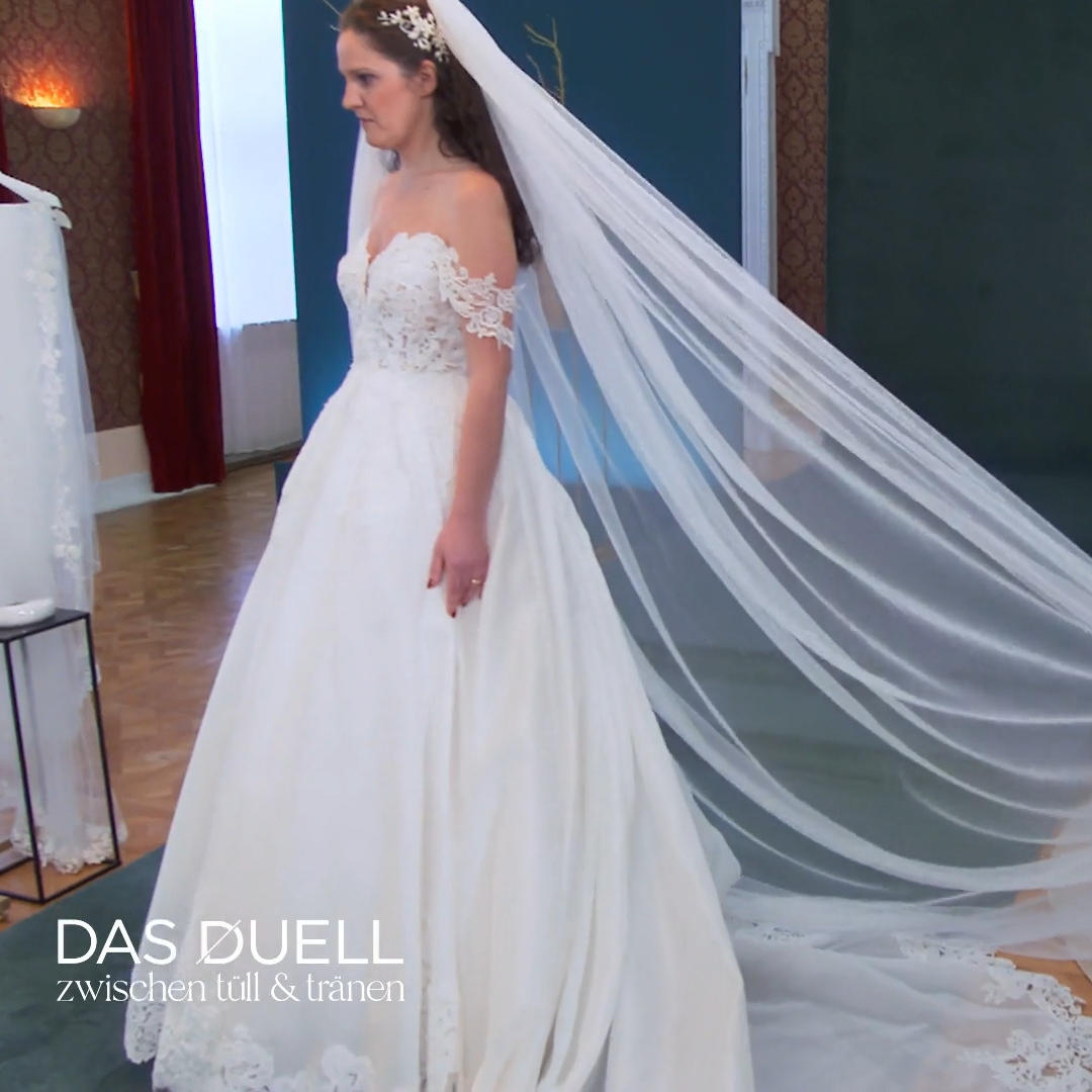 Nancy ist von Elaines Auswahl begeistert