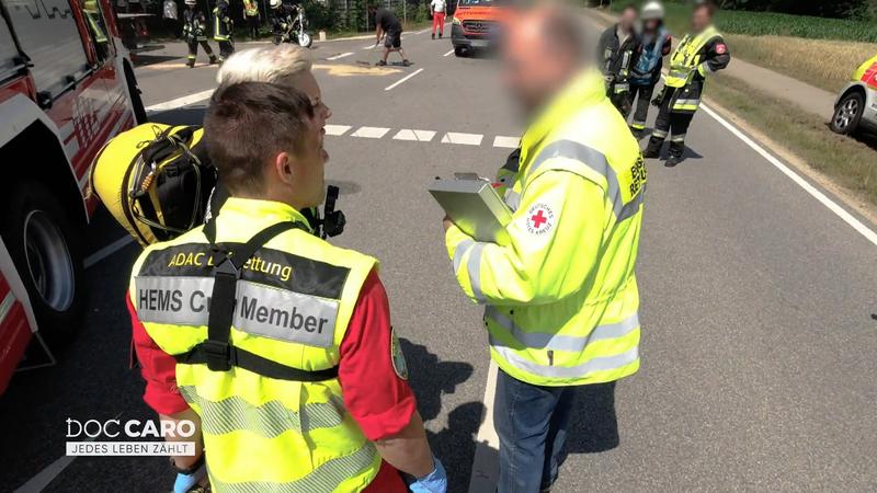 Unfall zwischen Motorrad und PKW