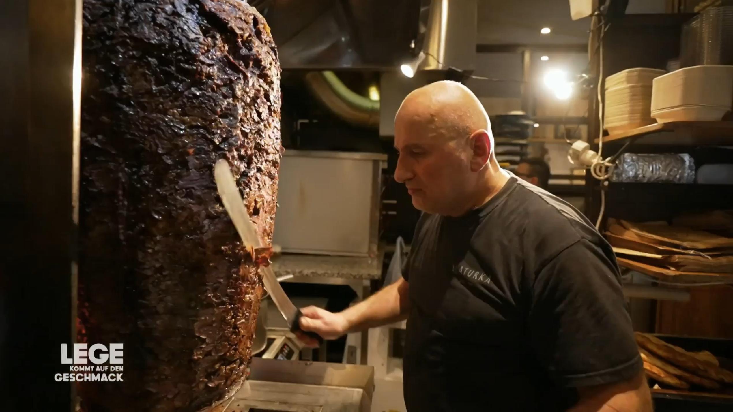 Wunderschöne Lege Kommt Auf Den Geschmack Döner Fotos