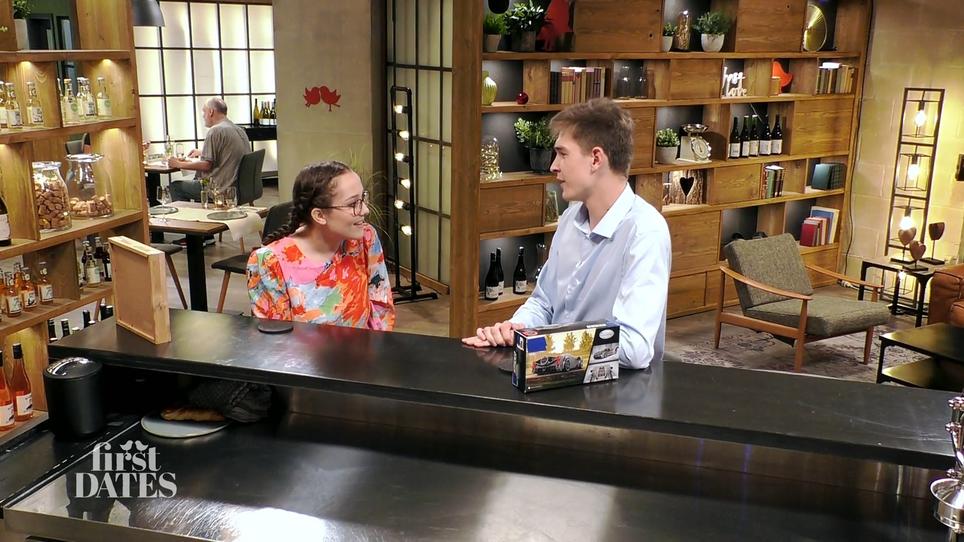 Nuria und Richard finden direkt ins Gespräch