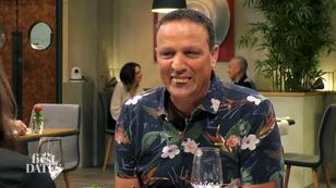 Oli möchte die Situation auflockern