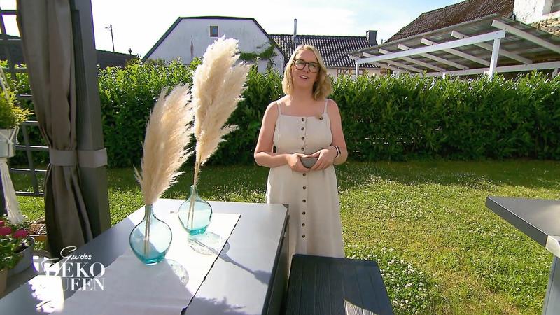 Vanessa verbringt viel Zeit im Garten