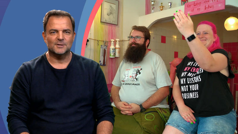 Lisa-Marie lädt Martin zur Hochzeit ein