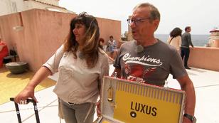 Für welches Paar wird es luxuriös an der Küste Italiens?